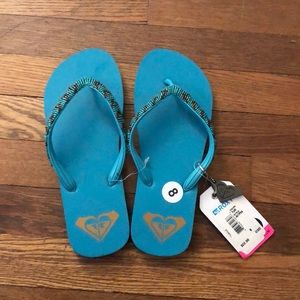 Roxy turquoise flip flops
